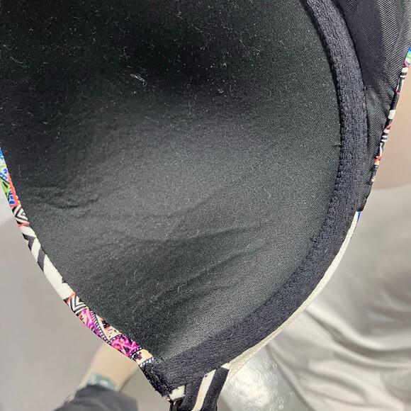 Victoria's Secret Very Sexy Lightly Lined Front Clip Plunge Bra 34/D Geometric - Picture 10 of 15